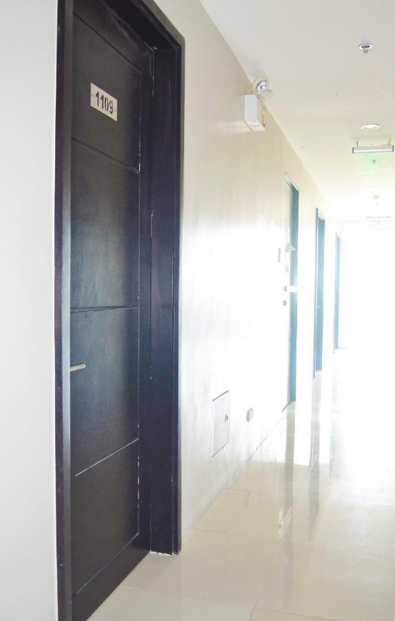 Unit 1109 Cityscape Residences Баколод Екстер'єр фото